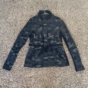 Cabi Black Camo Matching Jacket and Leggings Set